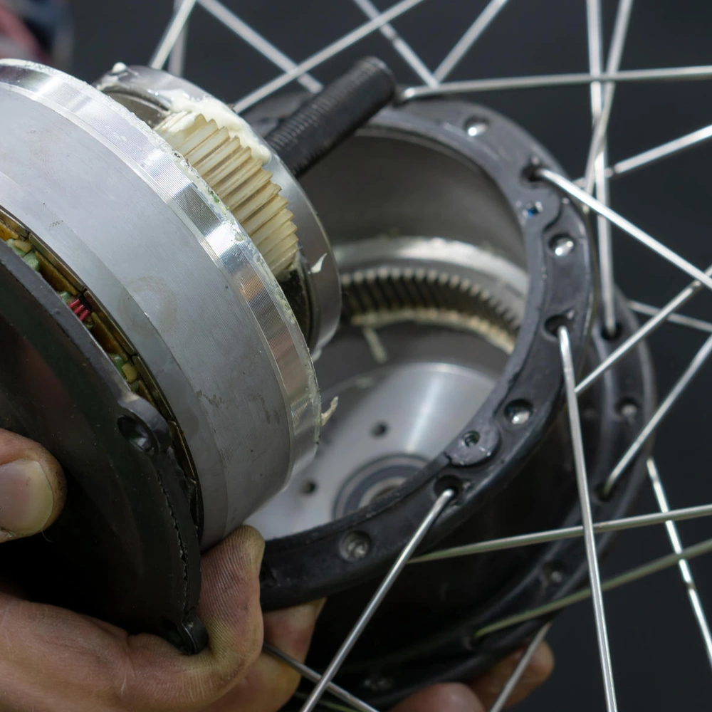 E-Bike Motor wird repariert.
