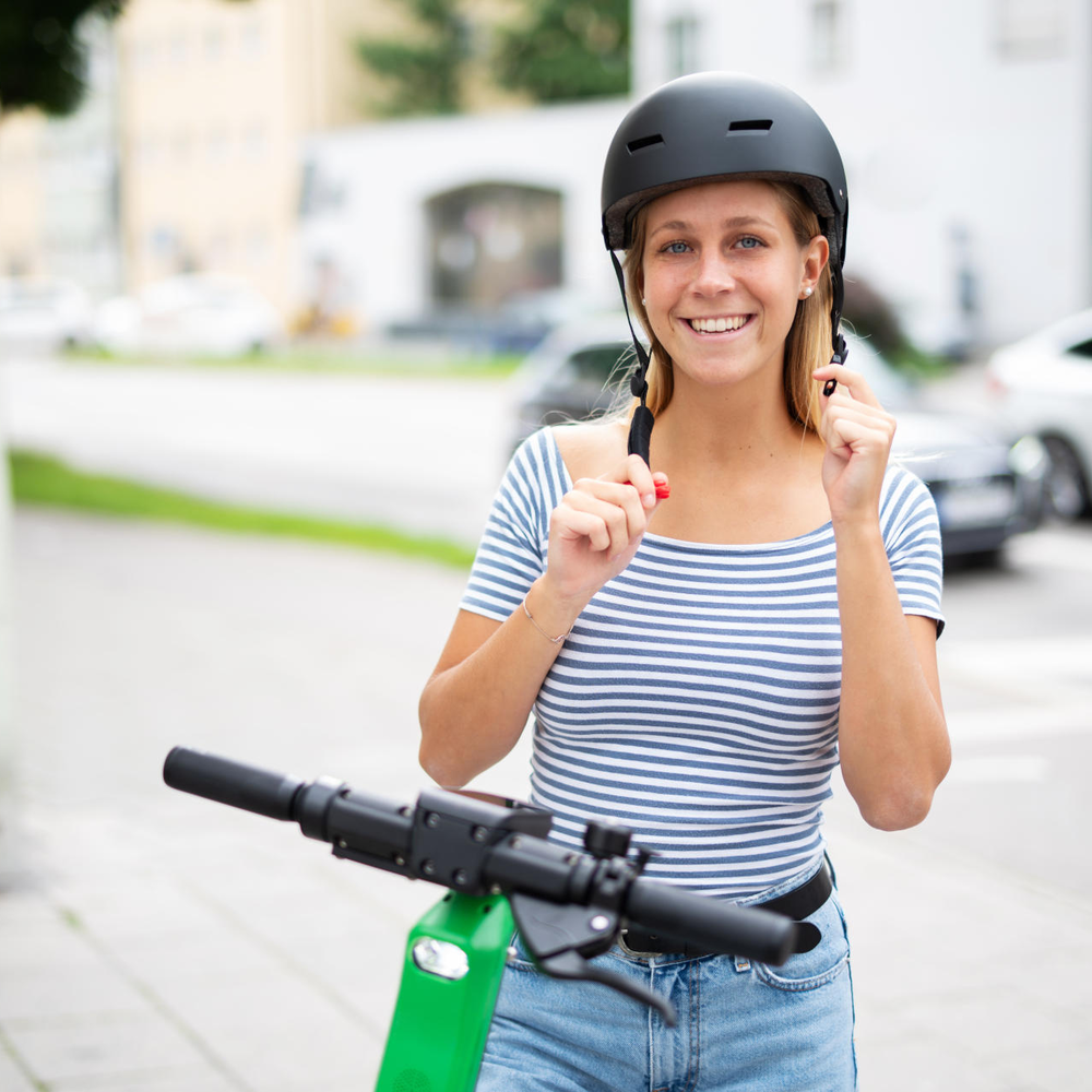 E-Scooter Helmpflicht E-Scooter Helmpflicht