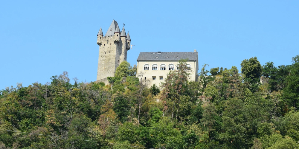 Burg Nassau Fernaufnahme der Burg Nassau