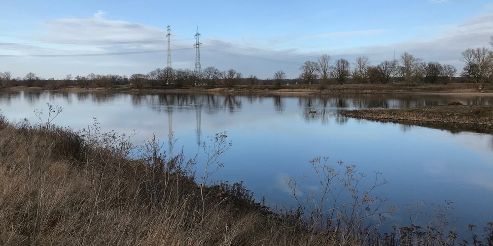 Saale-Mündung in die Elbe bei Barby