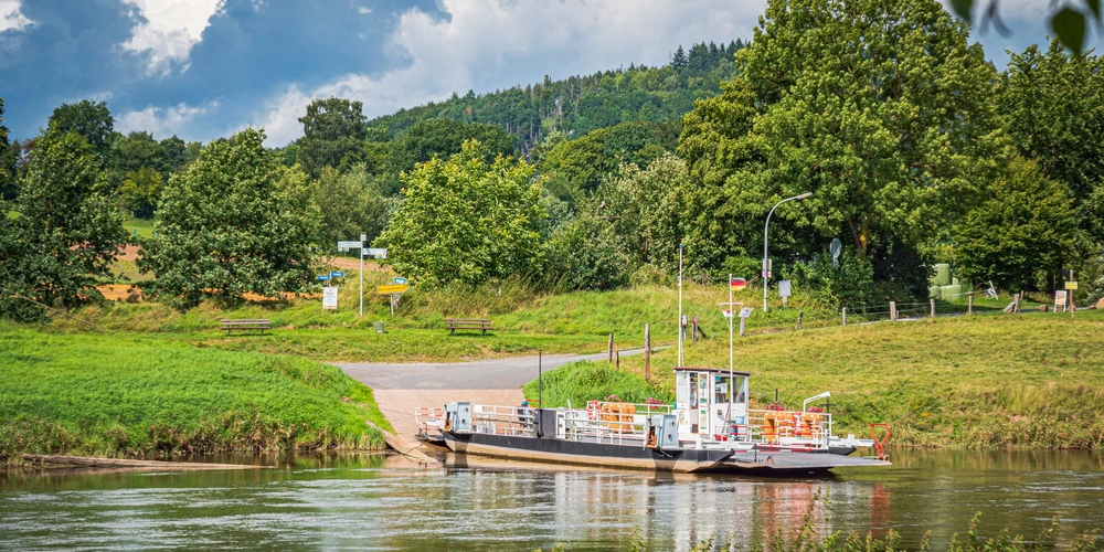 Fähre Lippoldsberg Fähre Lippoldsberg