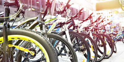 Fahrräder in einer Reihe