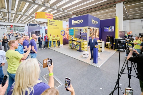 Patrick Döring eröffnet linexo Messestand bei der Eurobike 2024